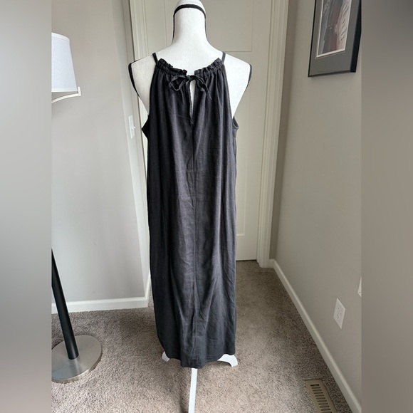 NWOT GAP LP Linen/Rayon Halter Column Maxi Dress - Picture 2 of 4